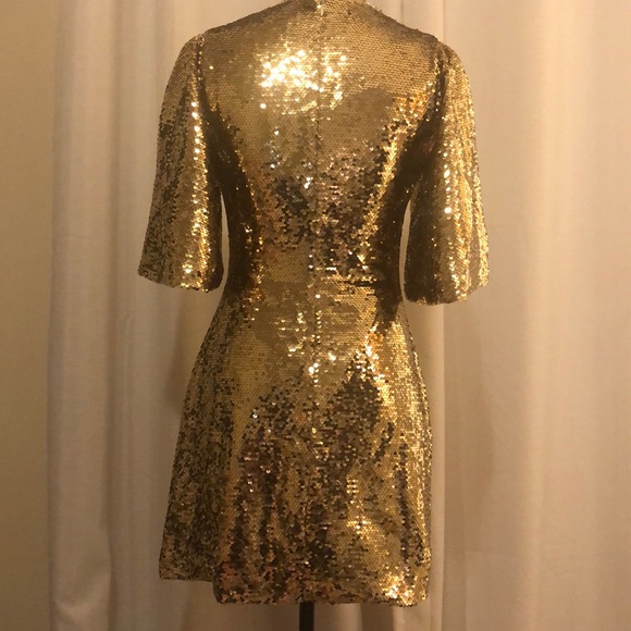 MINKPINK Gold Sequin Dress 👗 - Picture 4 of 9